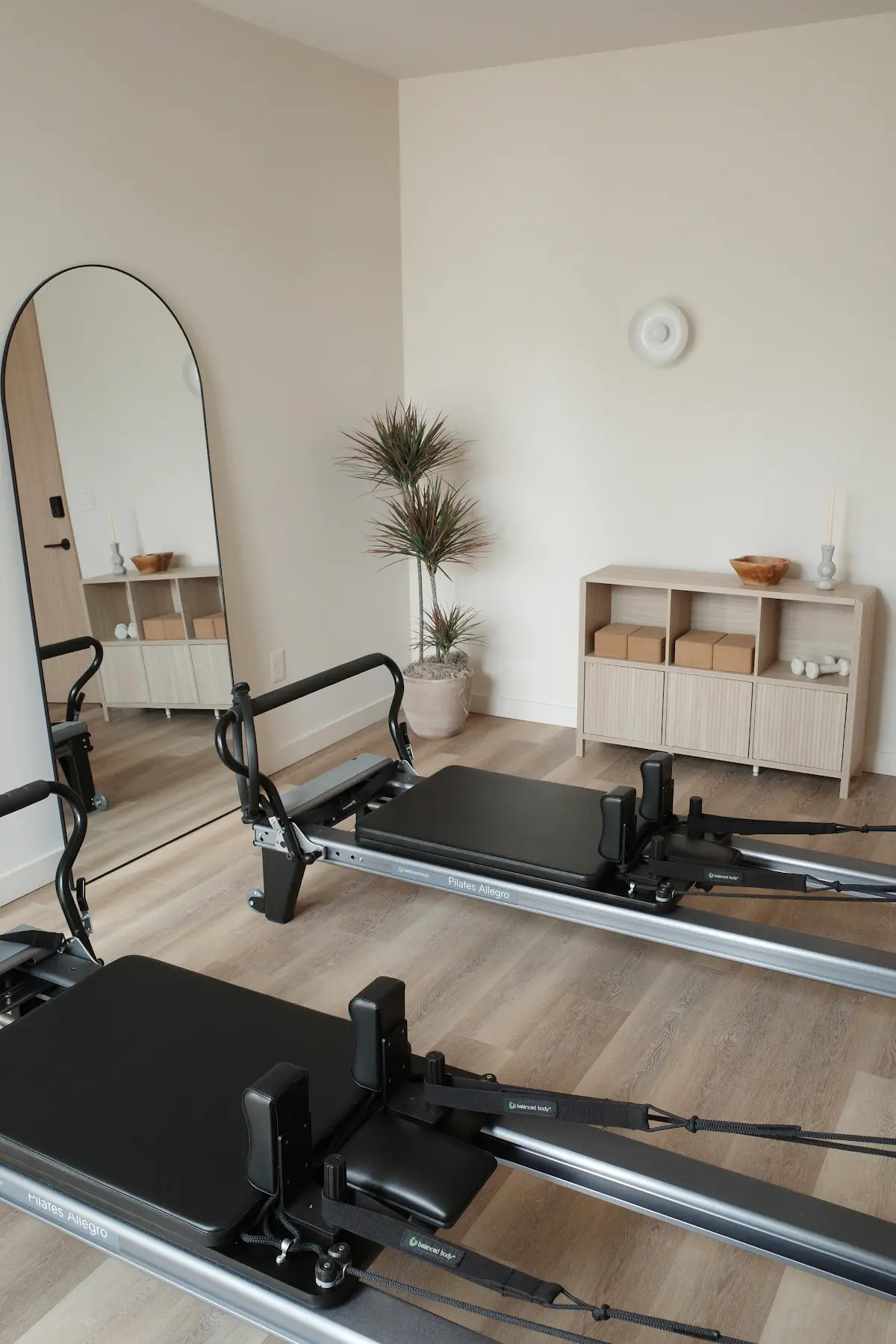 LANTE STUDIO — Yoga, Tai Chi & Pilates in Steck Ave, Austin
