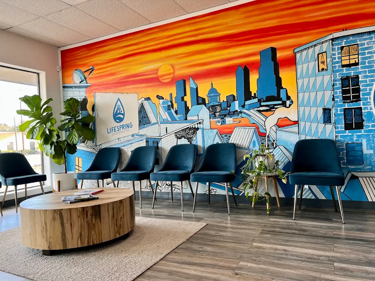 Lifespring Chiropractic – Austin Chiropractor — Chiropractic in S Lamar Blvd, Austin