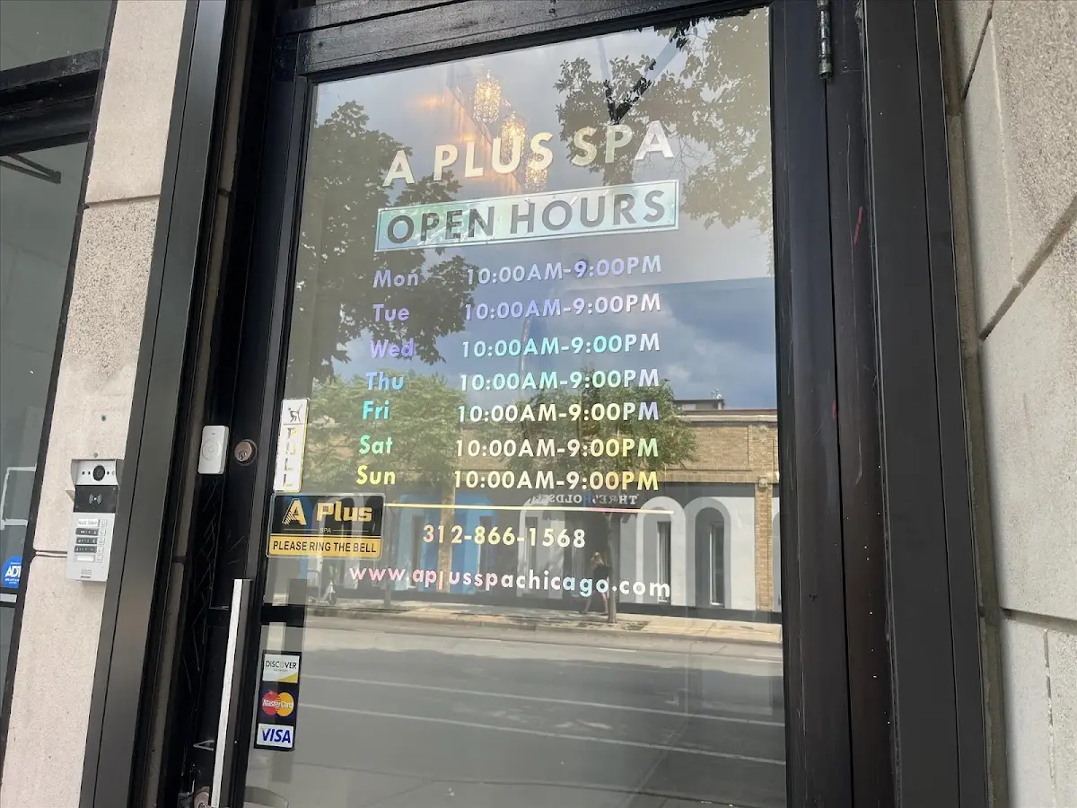 A Plus Spa|Head Spa & Foot Massage — Massage Therapy in W Belmont Ave Ste 1, Chicago