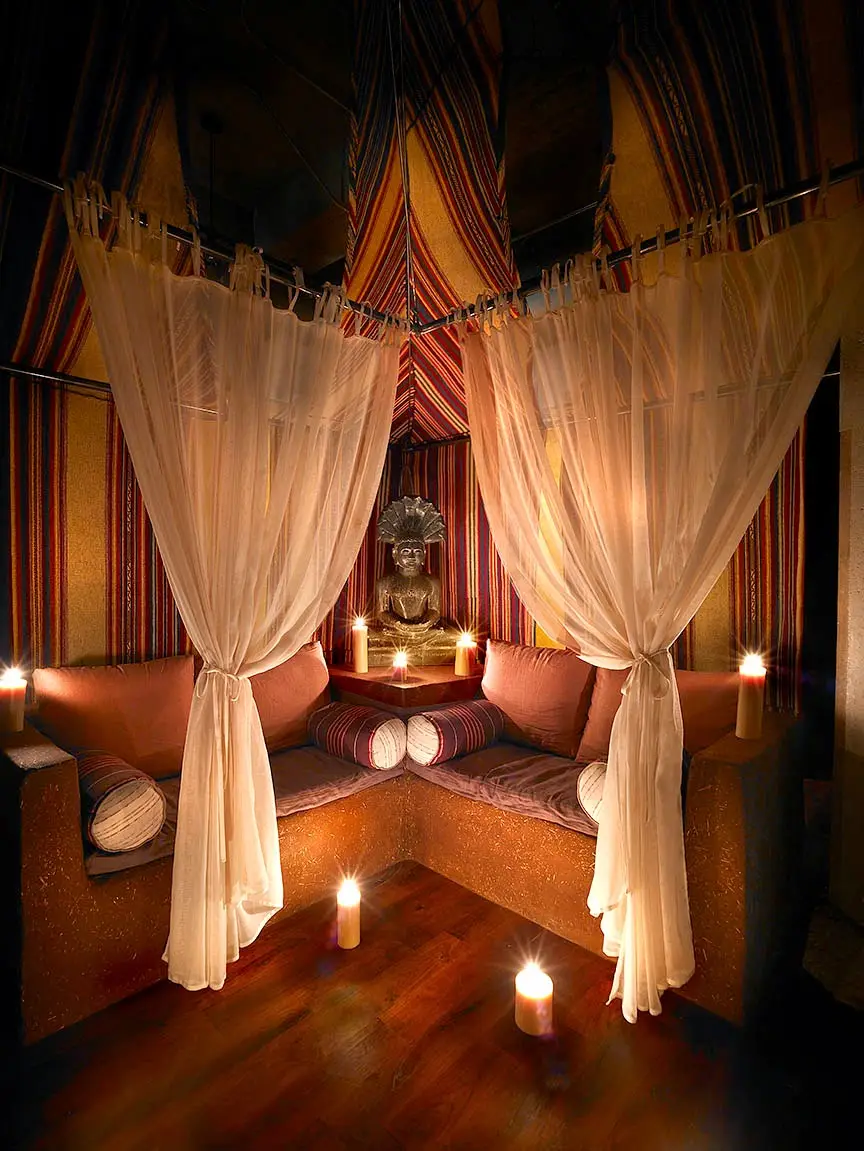 Allyu Spa — Massage Therapy in W Chicago Ave, Chicago