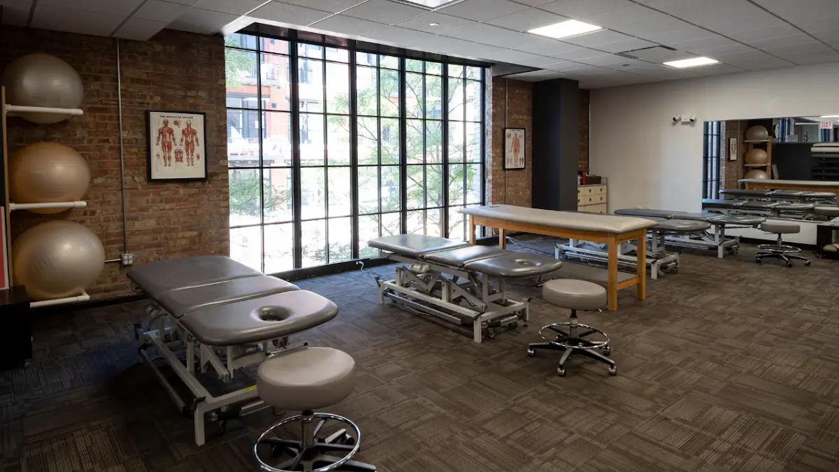 Body Gears Physical Therapy Oak Park — Physical & Rehabilitation Therapy in Oak Park, Chicago