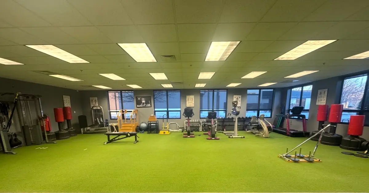 Chicago Center for Sports Medicine and Orthopedic Surgery — Physical & Rehabilitation Therapy in E 47th St, Chicago