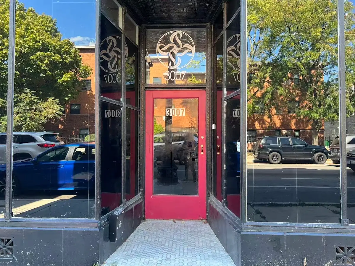 Chicago spa LLC — Massage Therapy in W Armitage Ave, Chicago