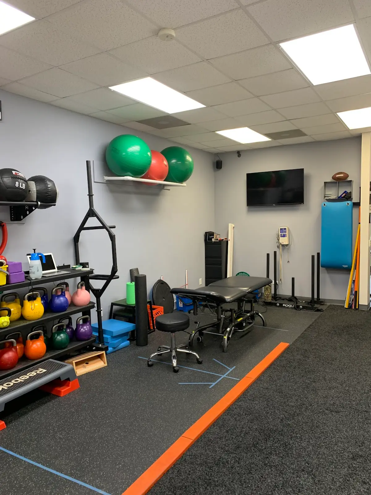 Chicago Spine and Sports — Massage Therapy in W Diversey Pkwy, Chicago