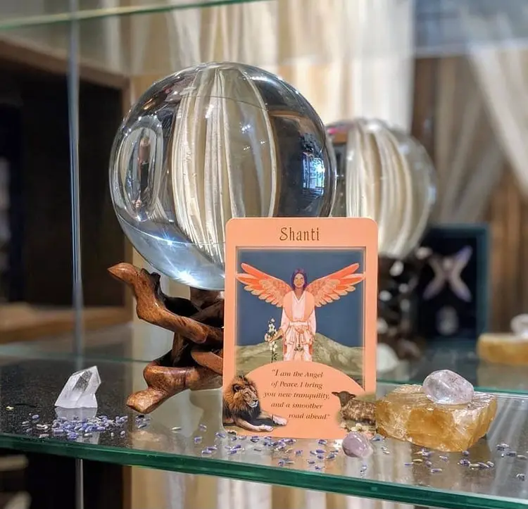 Chicago Spiritual Boutique — Reiki & Energy Medicine in W Kinzie St, Chicago