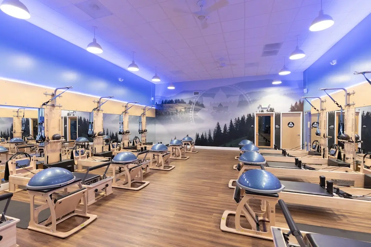 Club Pilates — Yoga, Tai Chi & Pilates in S Western Ave, Chicago