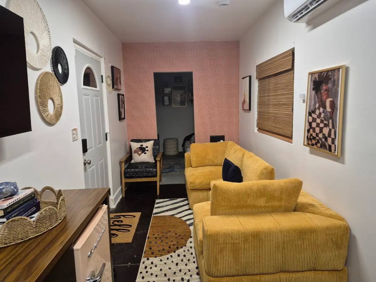 Divine Purpose Counseling Center LLC Black Therapist Concierge Private Pay — Psychotherapy in N Michigan Ave, Chicago