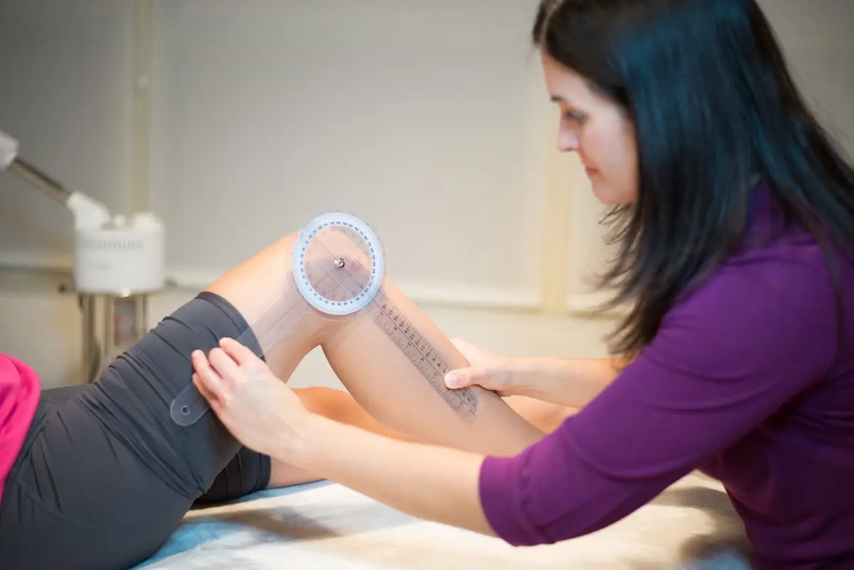 Dynamic Physical Therapy Chicago-River North — Physical & Rehabilitation Therapy in W Huron St, Chicago