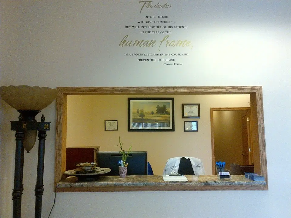 Elmusa Chiropractic, Inc. — Chiropractic in Bridgeview, Chicago