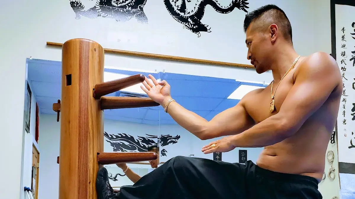 Freddie's Modern Kung Fu — Yoga, Tai Chi & Pilates in Howard St, Chicago