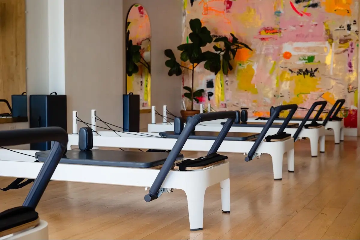 Full Circle Pilates — Yoga, Tai Chi & Pilates in N Damen Ave, Chicago