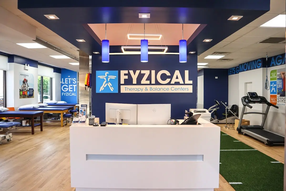 FYZICAL Therapy & Balance Centers - Wicker Park — Physical & Rehabilitation Therapy in W Division St, Chicago
