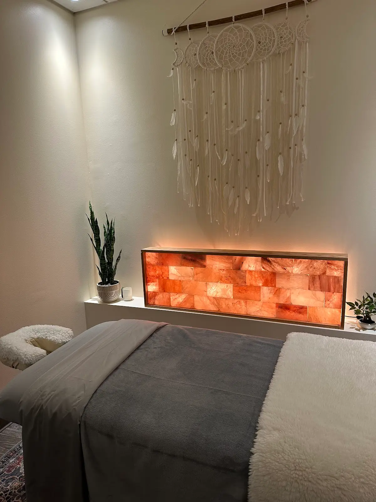 Healing in Harmony — Reiki & Energy Medicine in W Chestnut St Ste 101-N, Chicago