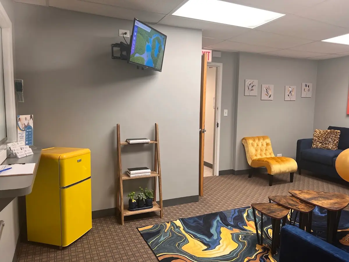 iHeal Health and Wellness Center — Reiki & Energy Medicine in S Michigan Ave Ste LLD, Chicago