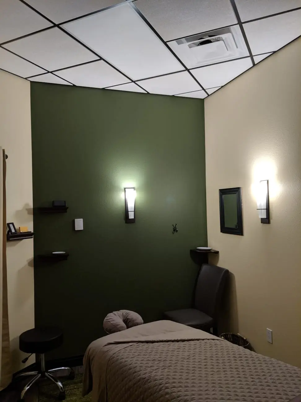 Lieblings Therapeutic Massage — Massage Therapy in York Rd Ste 403, Chicago