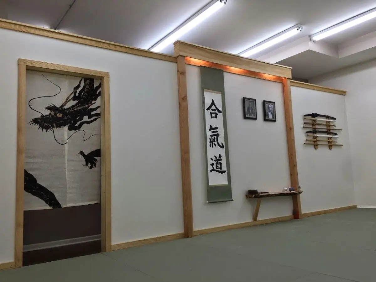 Logan Square Aikido — Yoga, Tai Chi & Pilates in N Kedzie Ave, Chicago