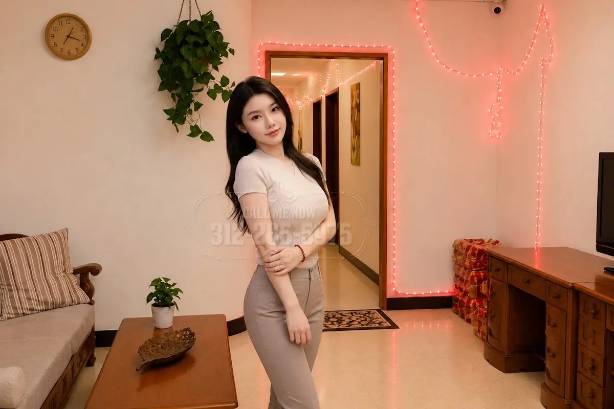 Lunar Body Work Spa Chicago — Massage Therapy in W Fullerton Ave, Chicago