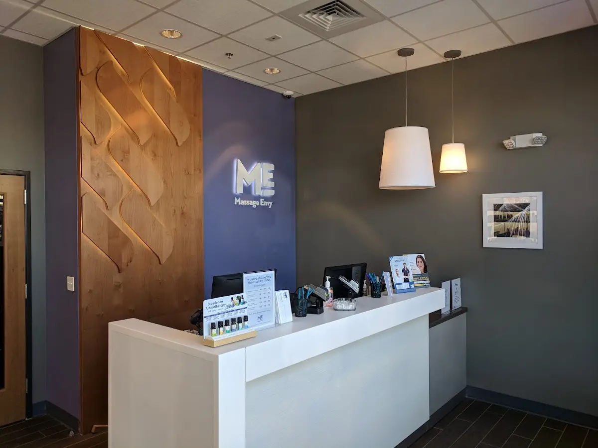 Massage Envy — Massage Therapy in S NW Hwy Unit 3, Chicago