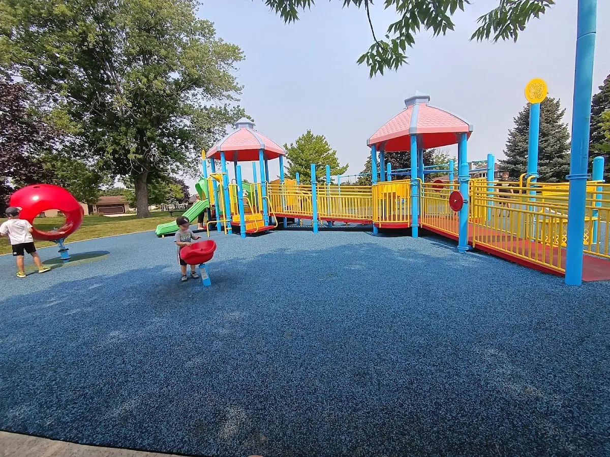 Mayfair Park — Yoga, Tai Chi & Pilates in Wakefield St, Chicago