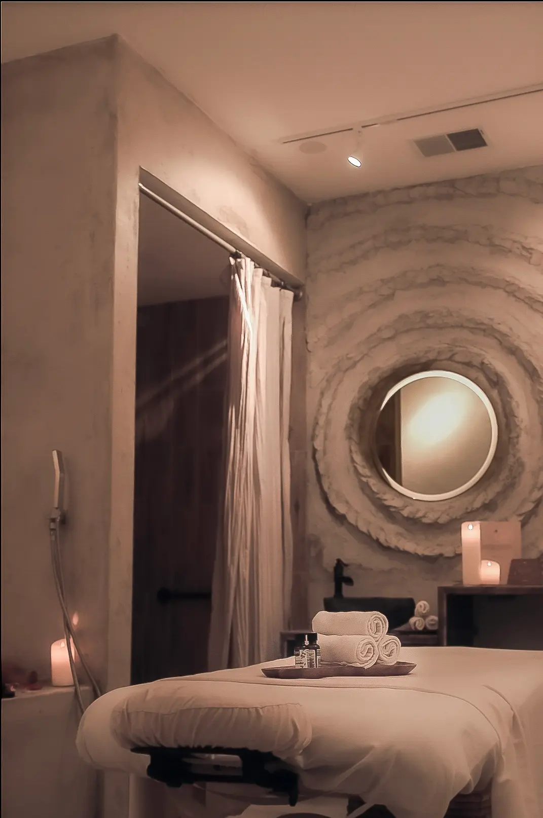 MEET SPA — Massage Therapy in N Morgan St, Chicago