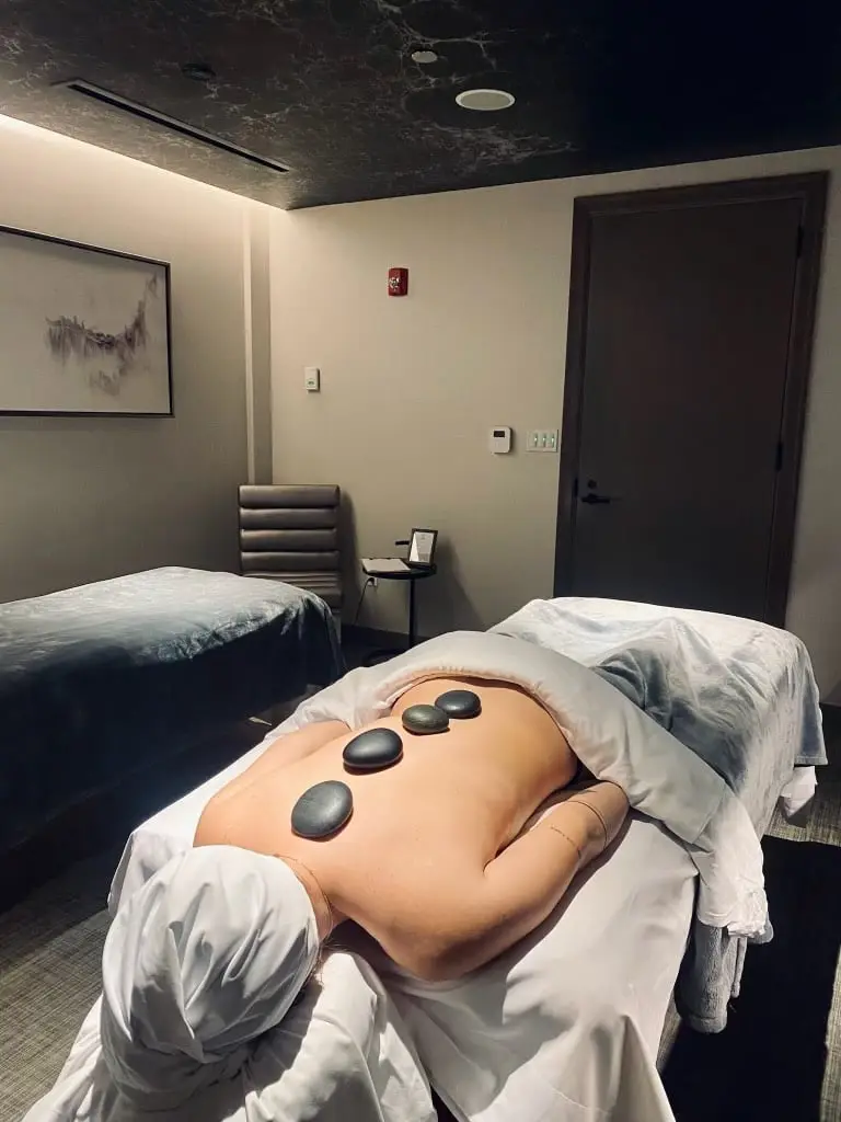 Windy City Massage — Massage Therapy in N Michigan Ave, Chicago