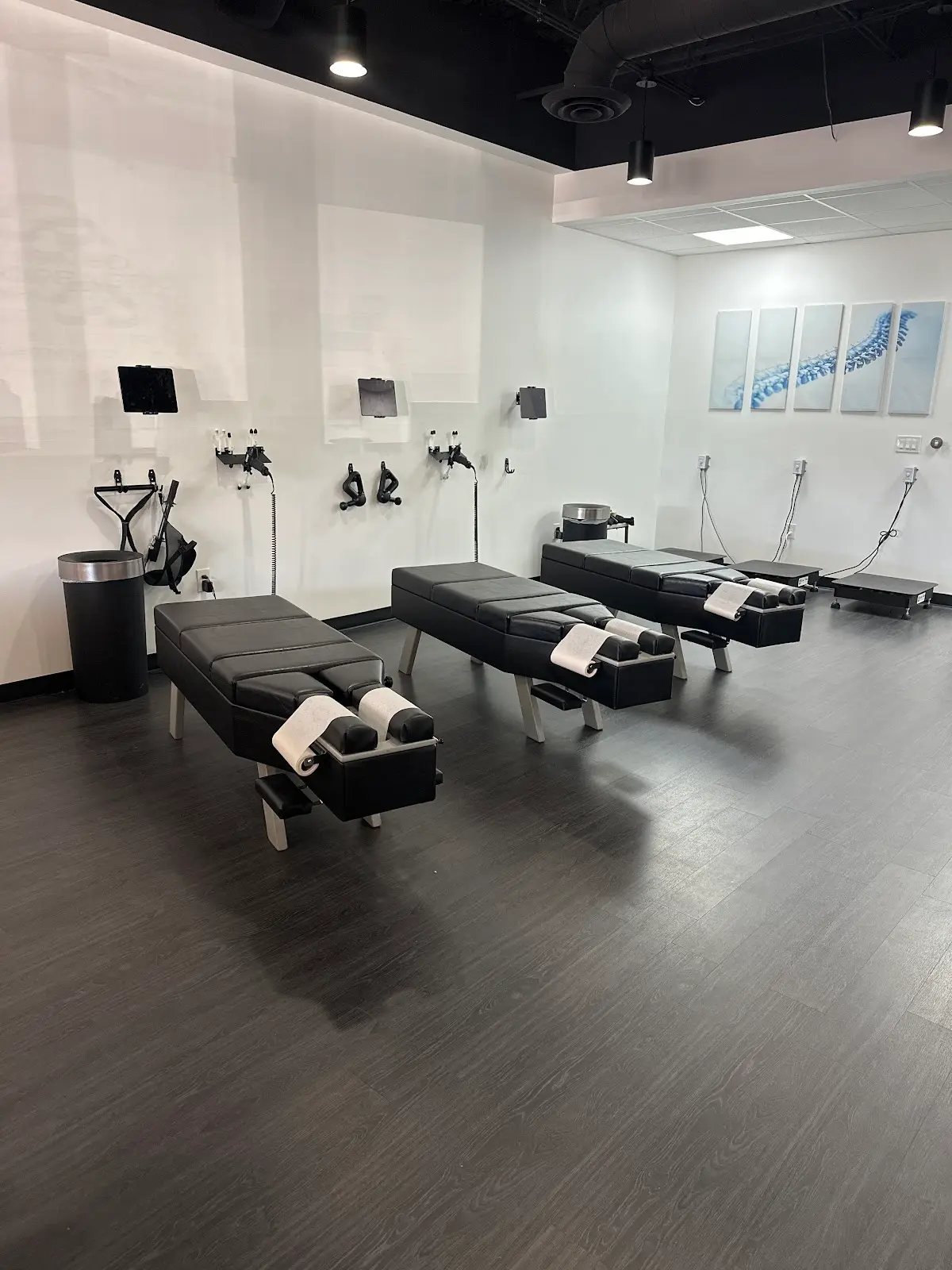 Aligned Chiropractic — Chiropractic in N Central Expy, Dallas