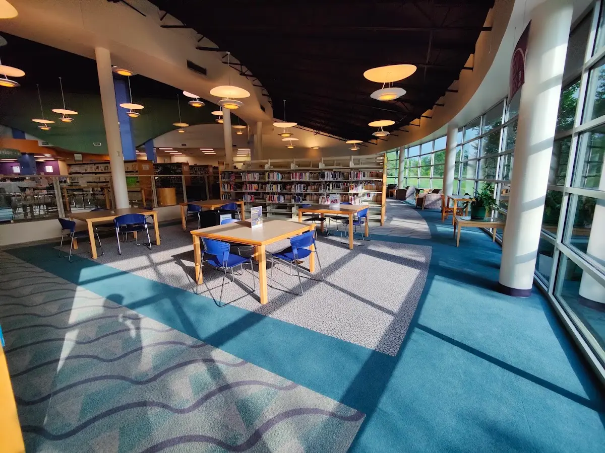 Arcadia Park Branch Library — Yoga, Tai Chi & Pilates in N Justin Ave, Dallas