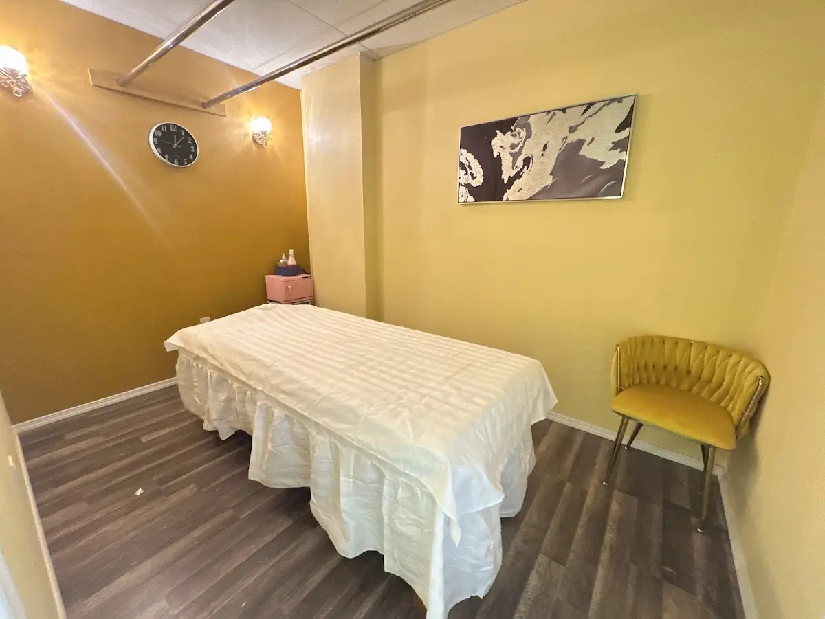 Bluebonnet Massage Spa Dallas — Massage Therapy in Greenville Ave, Dallas