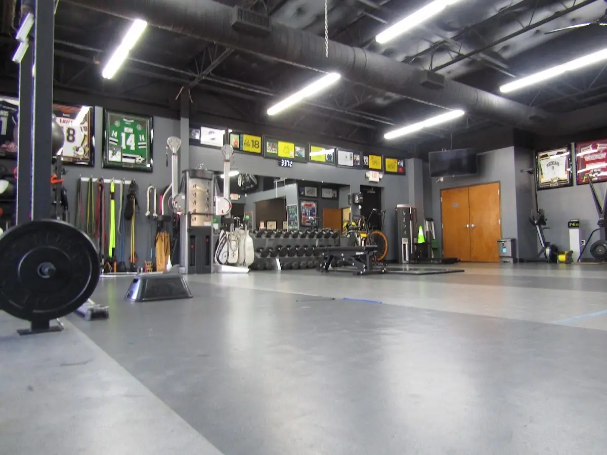 Chirosport Specialists of Dallas — Massage Therapy in Belt Line Rd Ste 100, Dallas