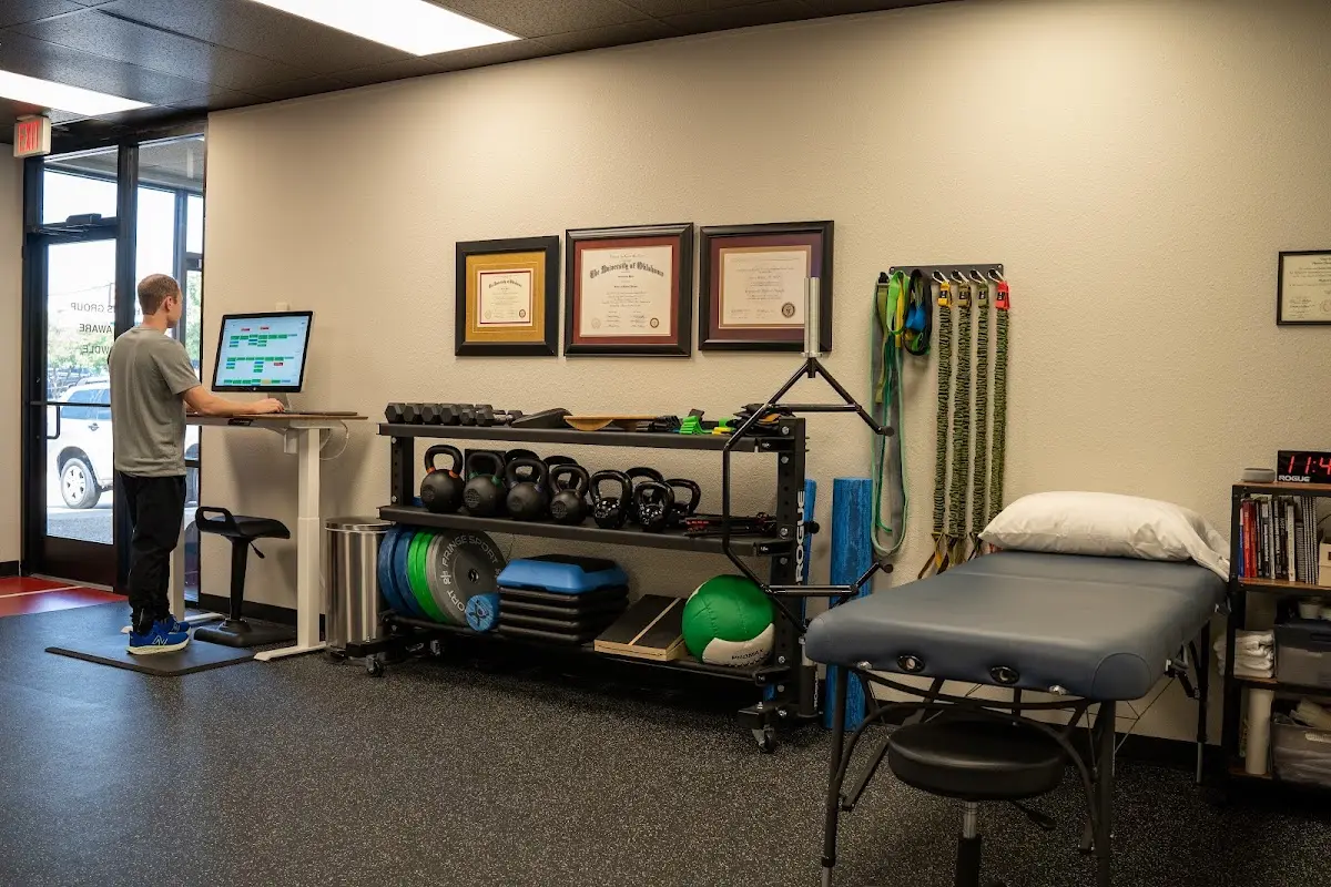 Dallas Run Clinic — Physical & Rehabilitation Therapy in E Mockingbird Ln, Dallas