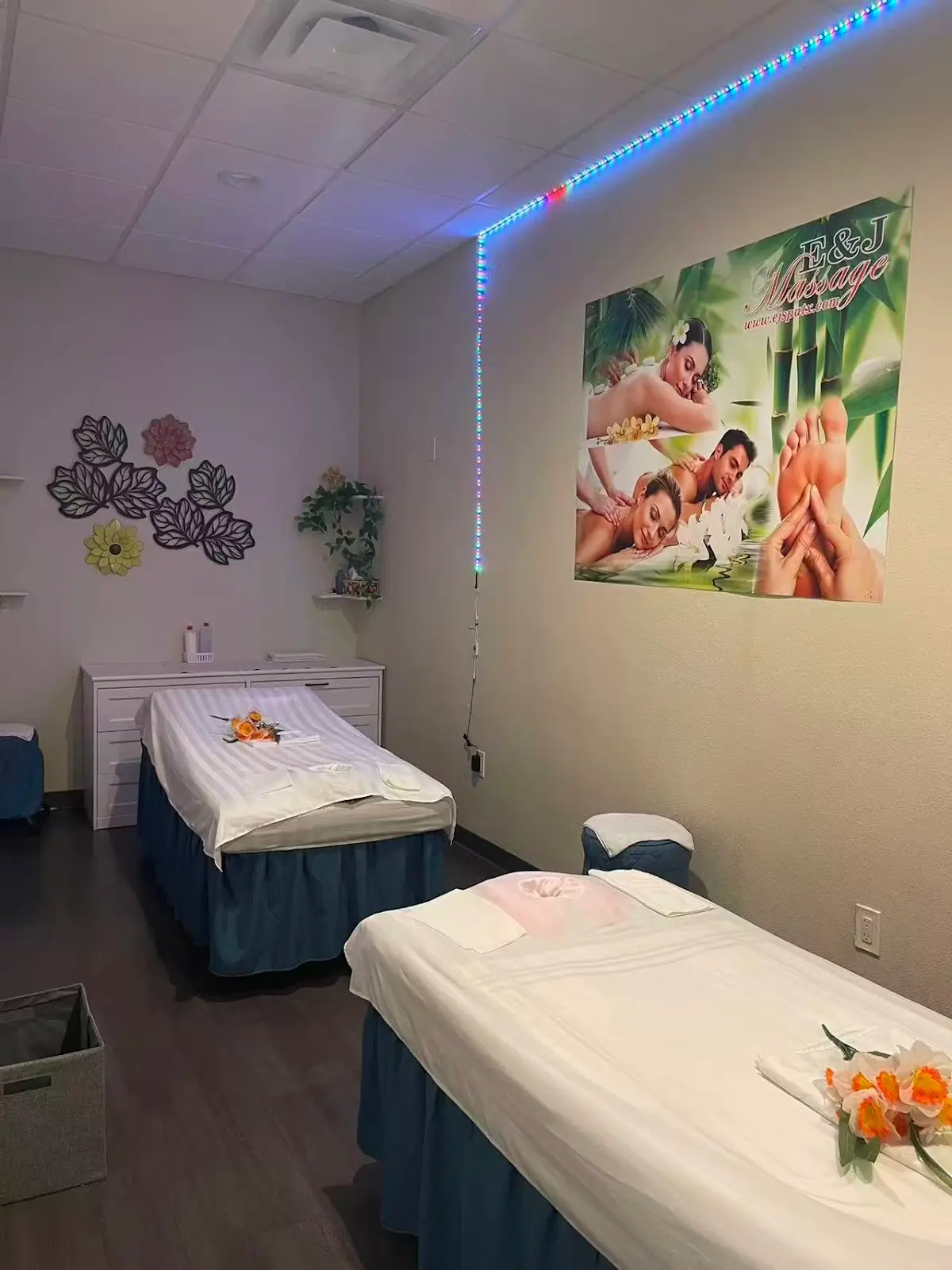 E & J Spa — Massage Therapy in Gus Thomasson Rd, Dallas