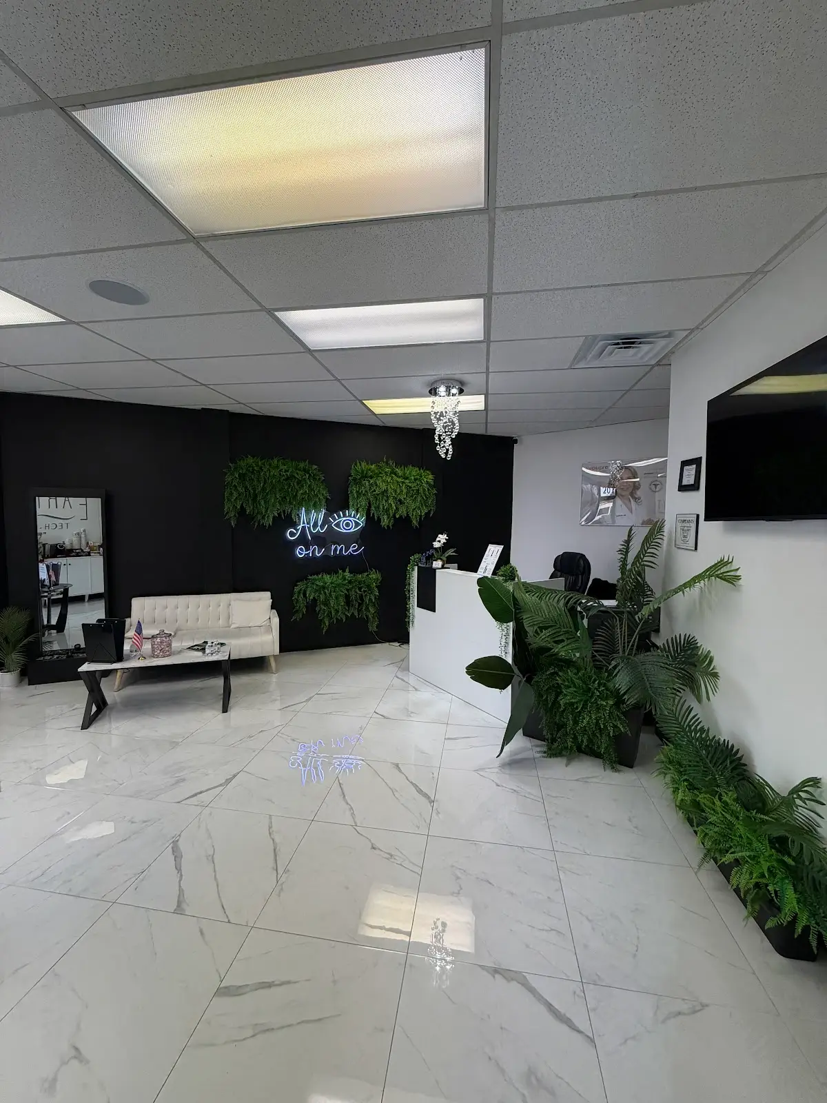 Earth Tech Spa Dallas — Massage Therapy in Greenville Ave, Dallas