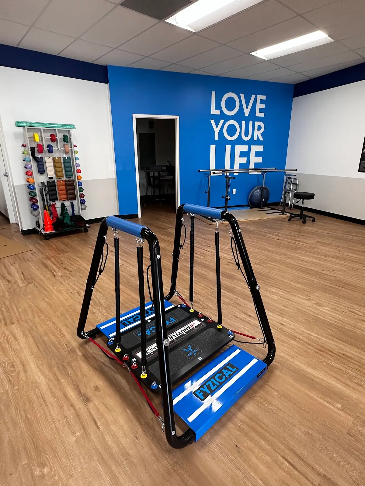 FYZICAL Therapy & Balance Centers Walnut Hill and 75 — Physical & Rehabilitation Therapy in N Central Expy, Dallas
