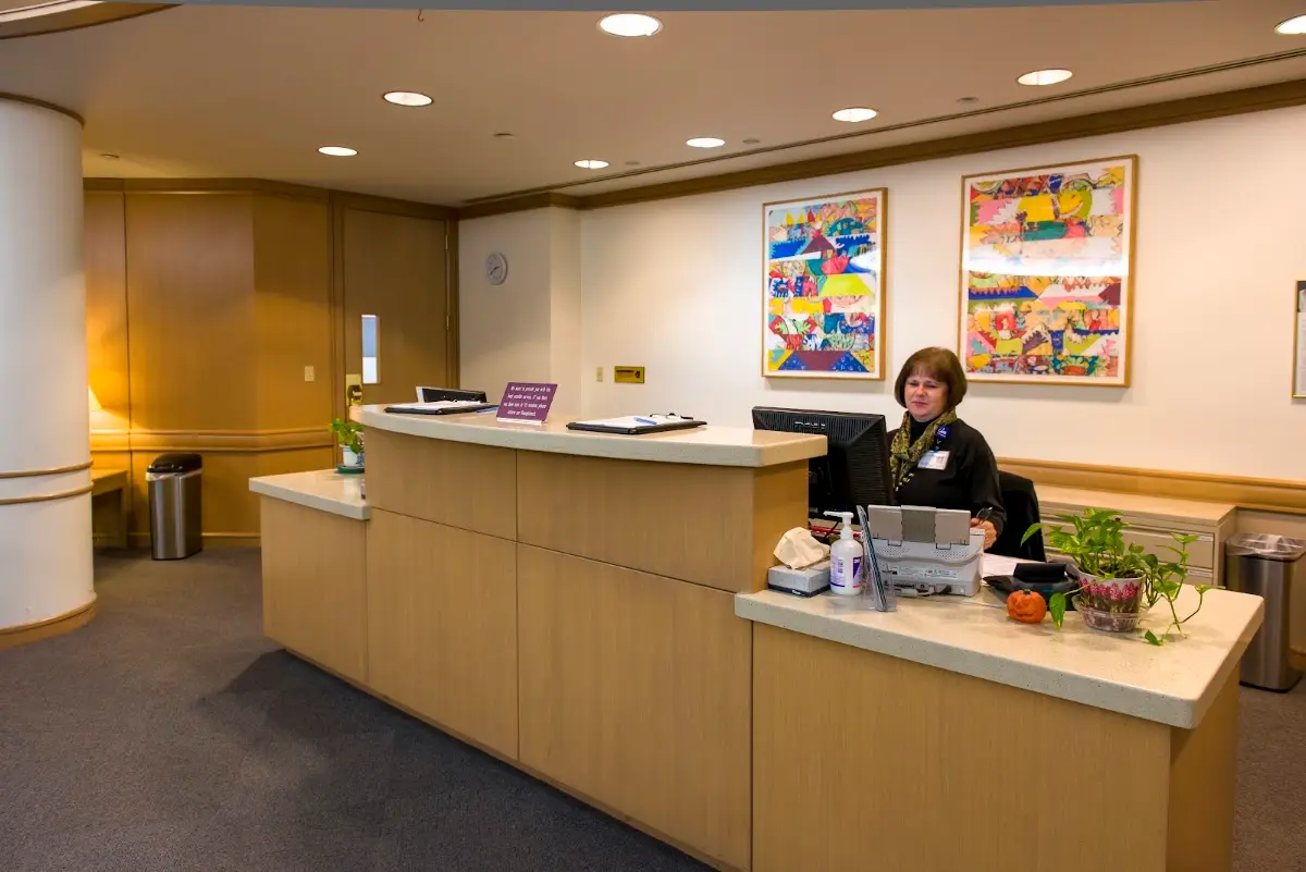 Nutrition - Internal Medicine Subspecialties Clinic - UT Southwestern — Diet & Nutrition in Inwood Rd, Dallas