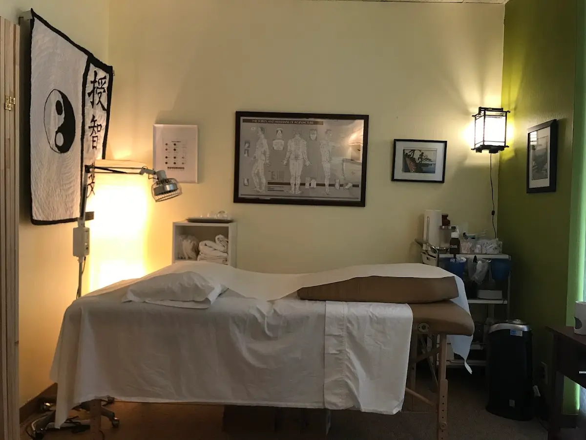 Robin McLennan, Licensed Acupuncturist — Acupuncture in N Buckner Blvd, Dallas