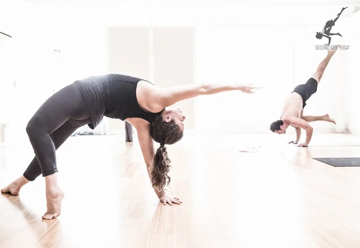 SECOND SIDE YOGA — Yoga, Tai Chi & Pilates in Belmont Ave, Dallas