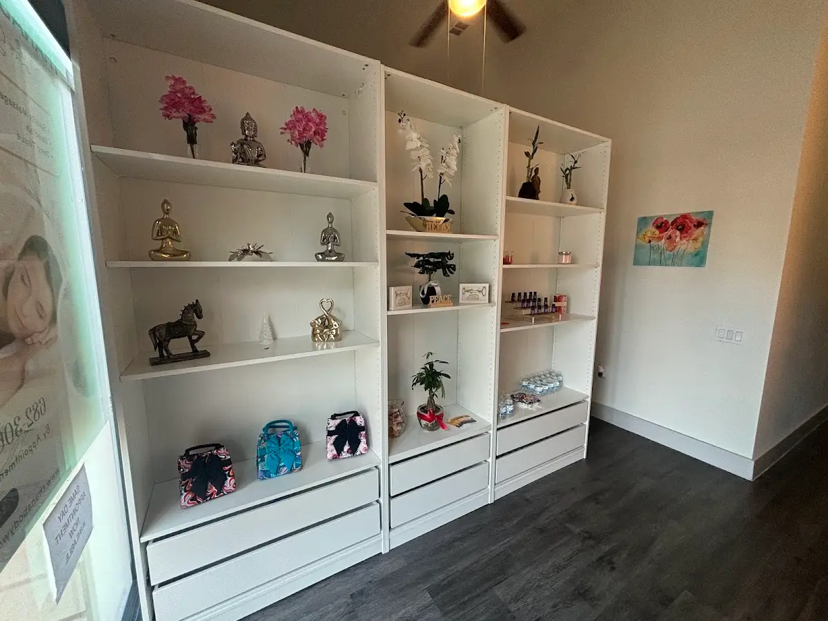 Thana Bodyworks Massage — Massage Therapy in Lookout Point Apt 162, Dallas