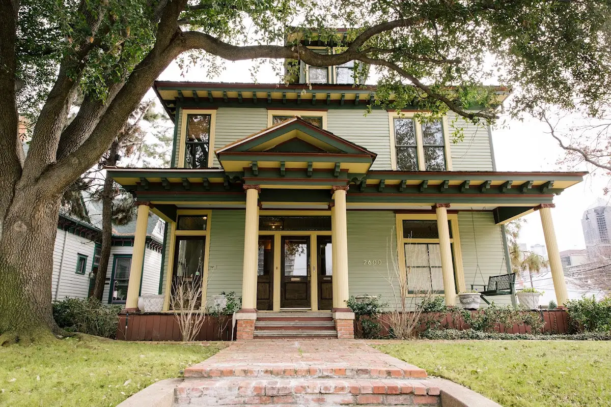 The Mendery — Psychotherapy in State St, Dallas