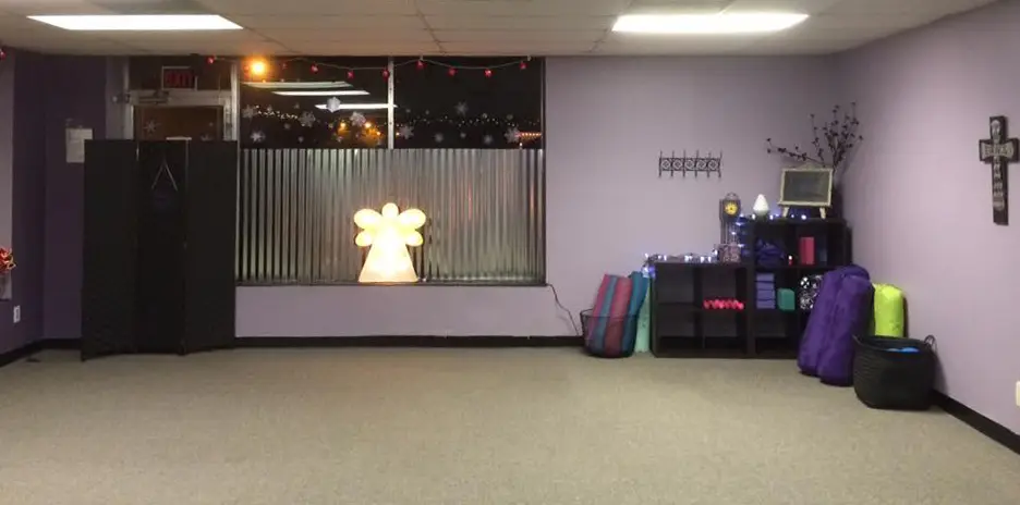 WHoly Formed Yoga Studio — Yoga, Tai Chi & Pilates in W State St, Dallas