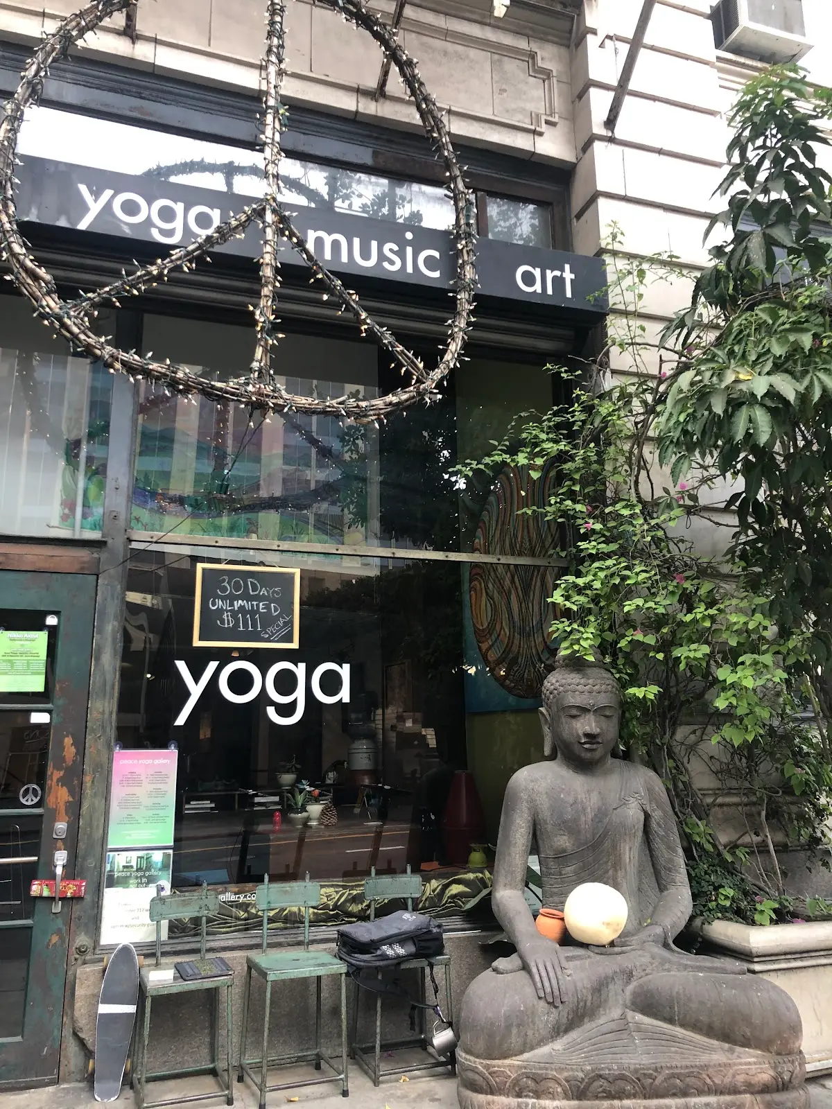 Axzul Bodywork — Massage Therapy in S Spring St, Los Angeles