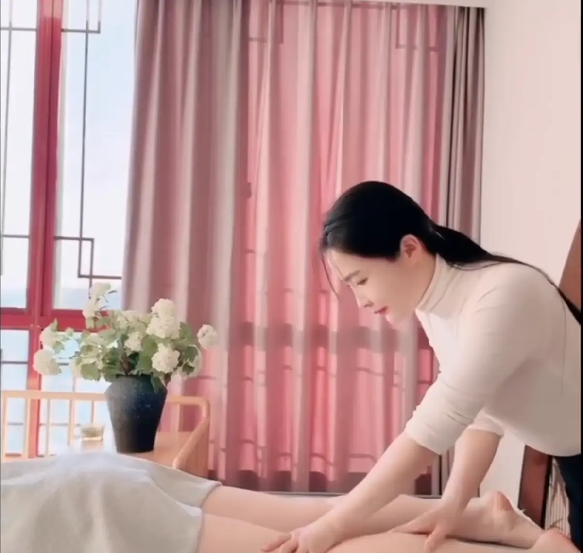 Breeze Massage Center — Massage Therapy in Colorado Blvd a, Los Angeles