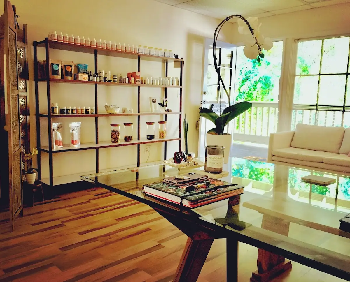 Calabasas Acupuncture & Holistic Medicine — Acupuncture in Calabasas, Los Angeles