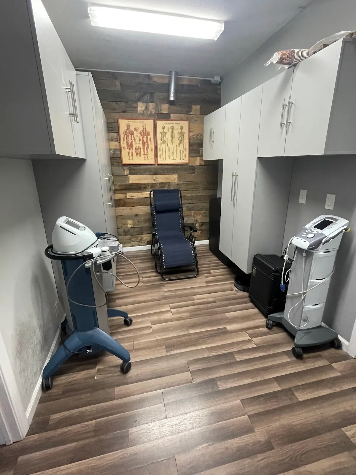 Chiropractic Remedy — Massage Therapy in W Magnolia Blvd Ste c, Los Angeles