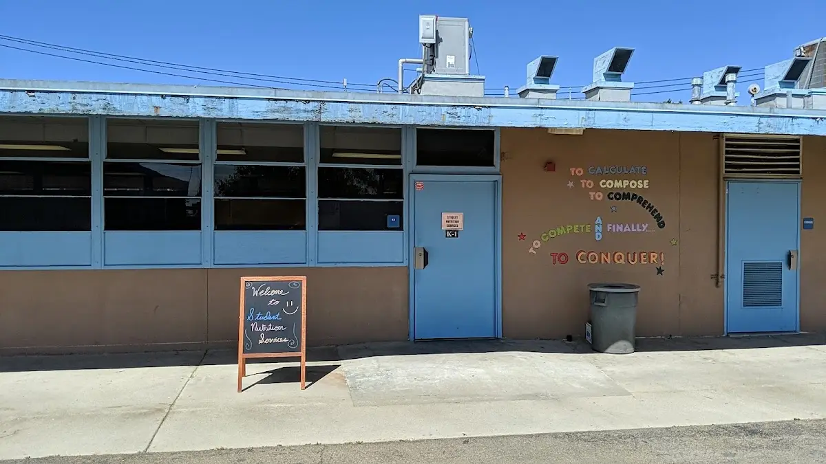 Compton Unified School District Student Nutrition Services — Diet & Nutrition in Compton, Los Angeles