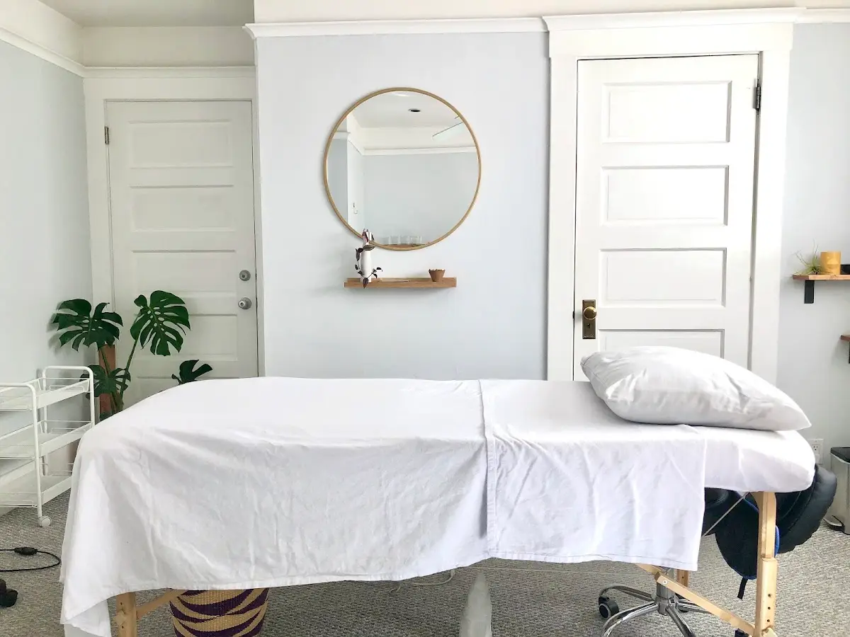 Curator Wellness — Acupuncture in Pasadena, Los Angeles