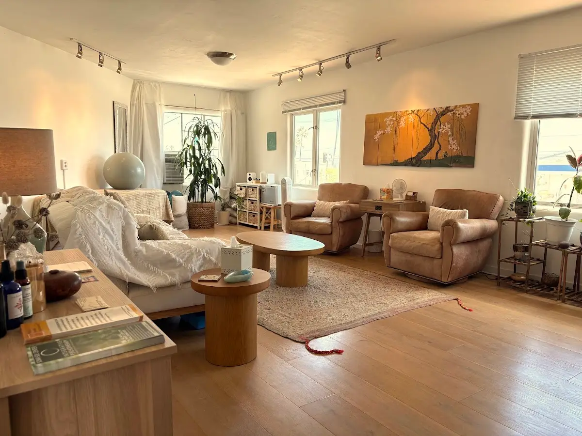 Dr. Melanie Argo, Psy.D., SEP, Soma Sol Center Integrative Psychotherapy — Psychotherapy in Malibu, Los Angeles