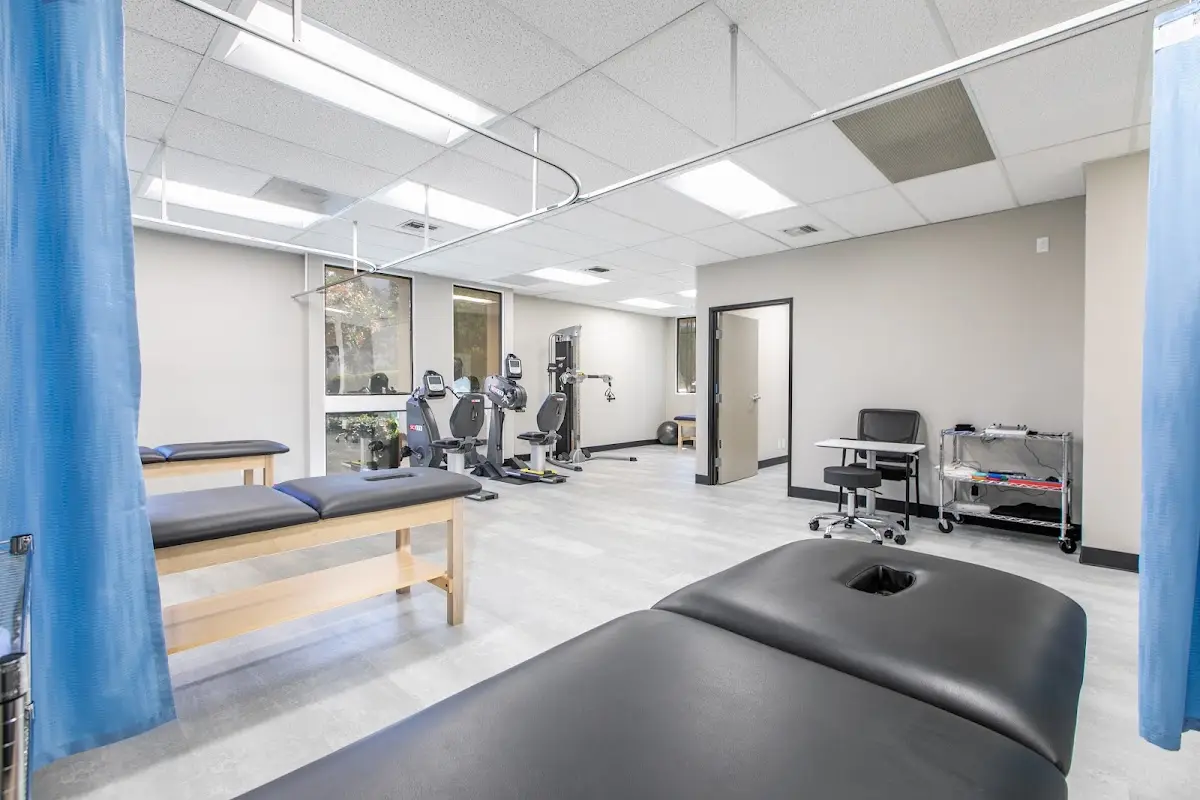 Dynamic Physical Therapy - Woodland Hills — Physical & Rehabilitation Therapy in Woodland Hills, Los Angeles