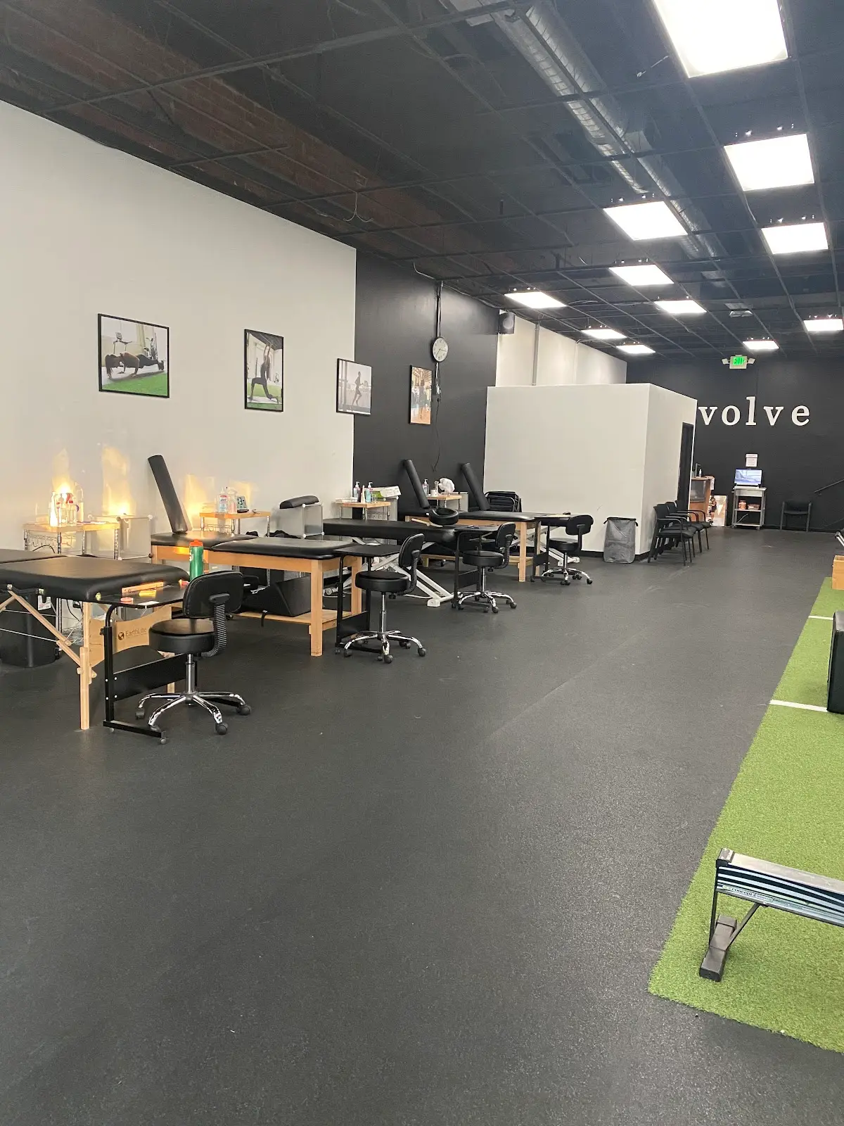 Evolution Physical Therapy & Fitness — Massage Therapy in Wilshire Blvd Ste A, Los Angeles