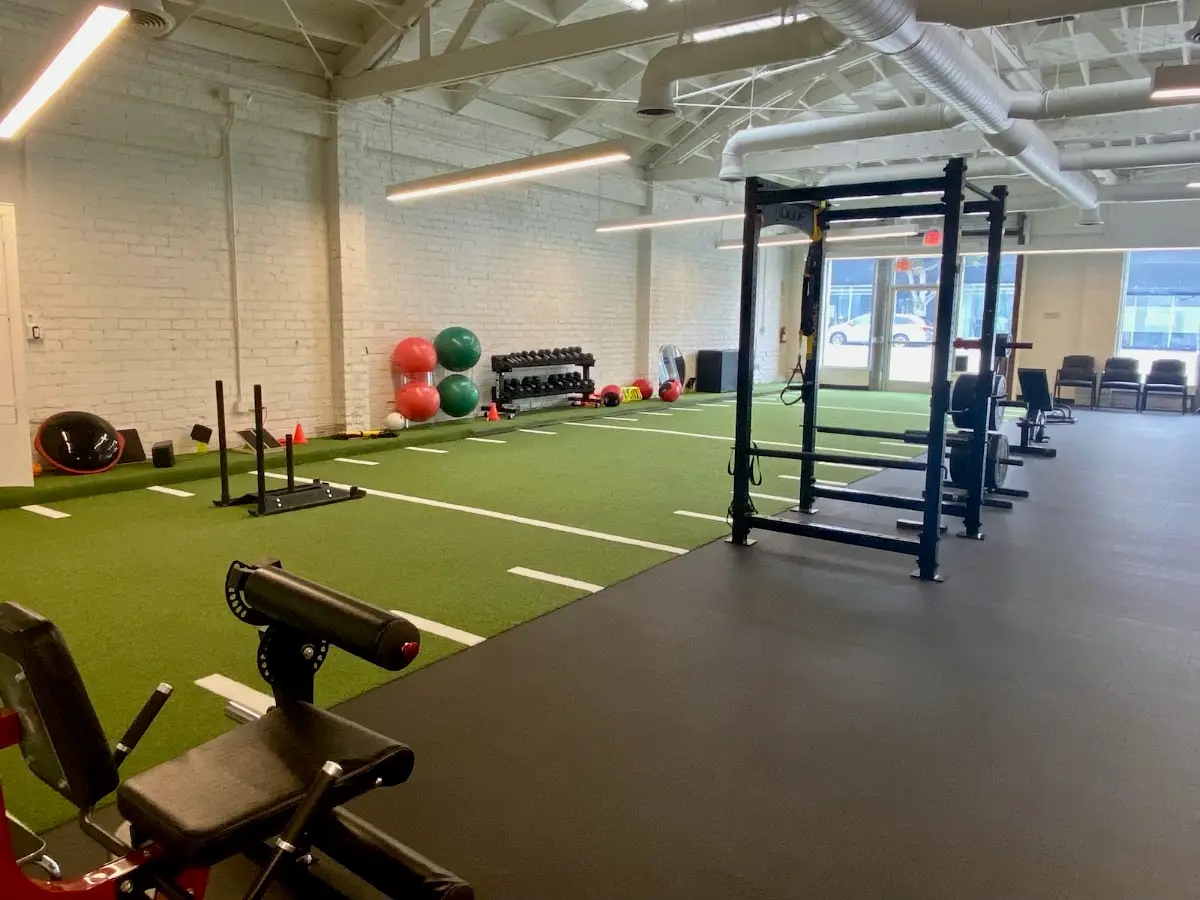 Evolution Physical Therapy & Fitness - La Brea — Physical & Rehabilitation Therapy in N La Brea Ave, Los Angeles
