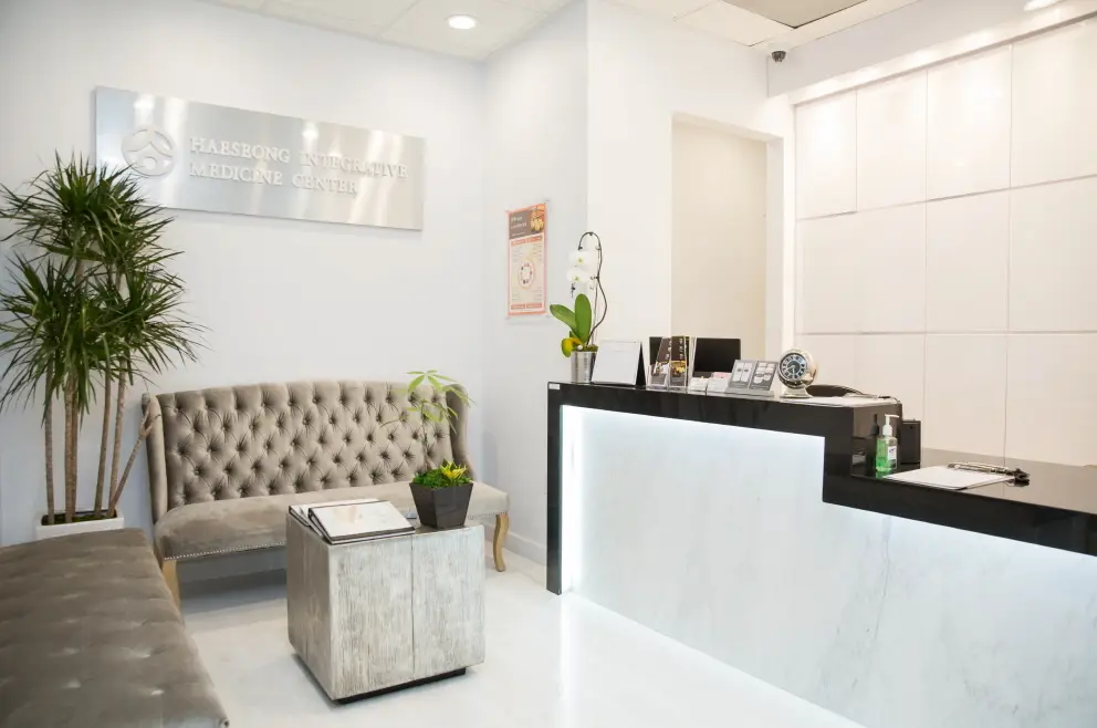 Haeseong Integrative Medicine Center — Naturopathic Medicine in S Virgil Ave, Los Angeles